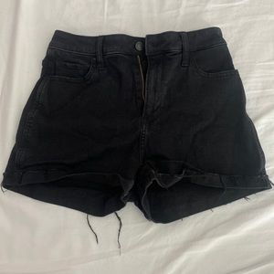 Hollister Curvy Ultra High-Rise Short 3”